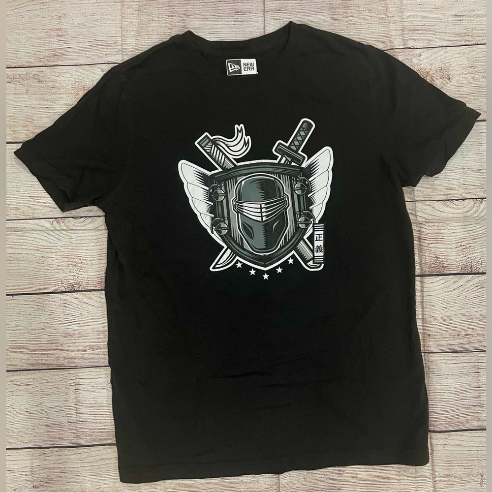 New Era knight logo graphic tshirt